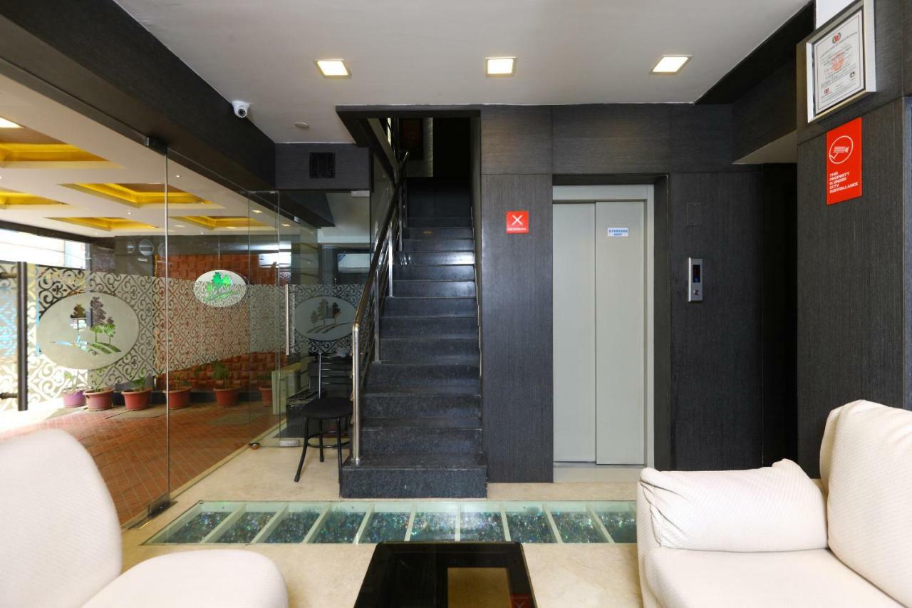 Hotel Oyo Flagship 486 Nungambakkam-Greams Road-Apollo Hospital à Chennai Extérieur photo